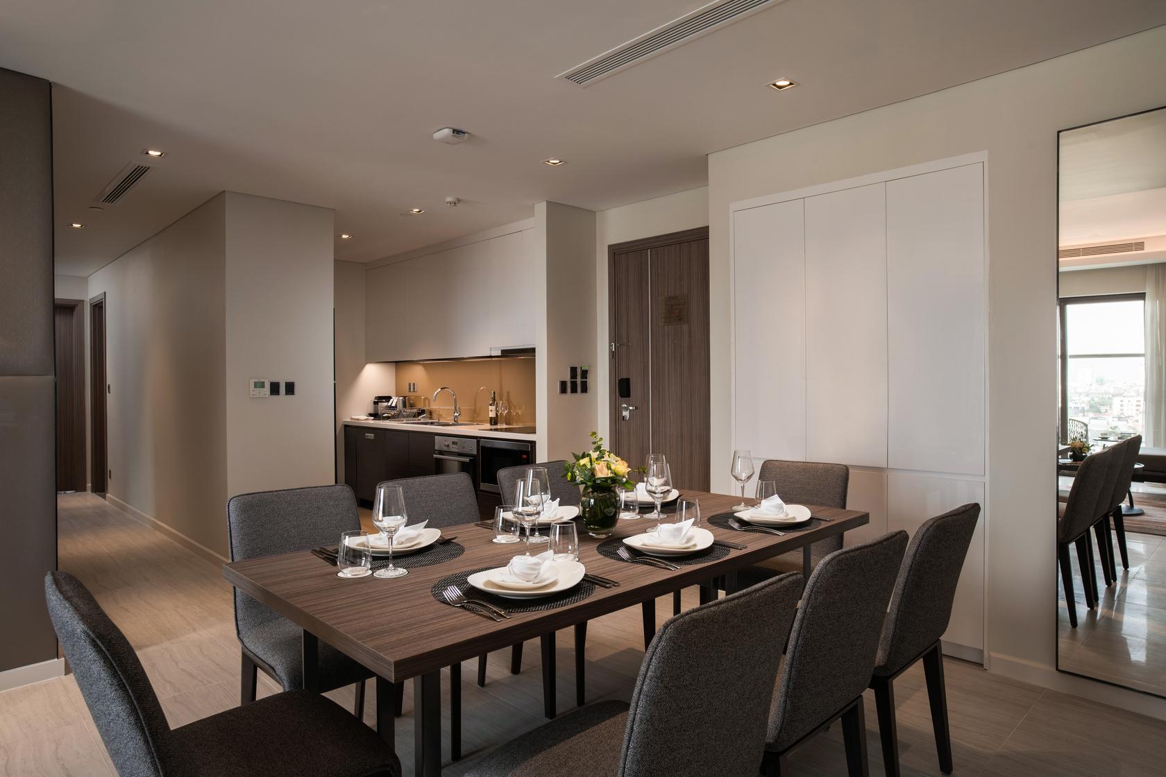 Oakwood Residence Hanoi Luaran gambar